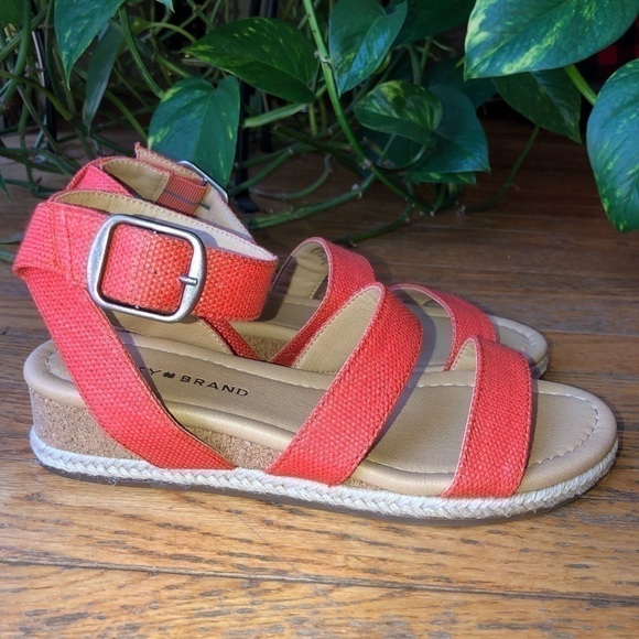 NWOB Lucky Brand Wensdei Cork Wedge Sandals - Picture 3 of 8